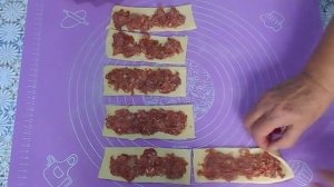 Пирог из слоеного теста с фаршем в духовке  Закуски из слоеного теста на праздничный стол