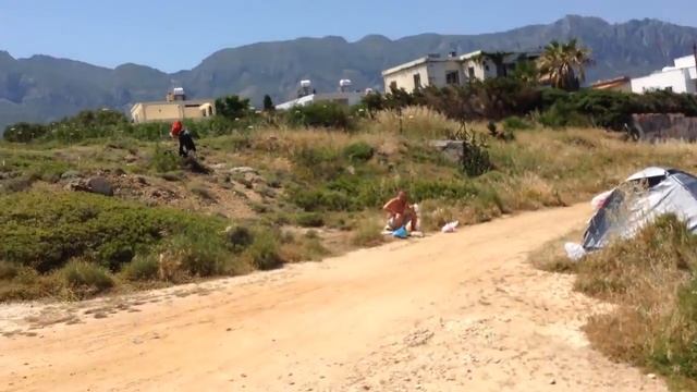 Северный Кипр, Поиски пляжа в Гирне, Встреча земляка 16 05 15 смотреть онлайн