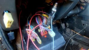 ВАЗ 2110-12 БЛИЖНИЙ СВЕТ ОТ ЗАМКА ЗАЖИГАНИЯ