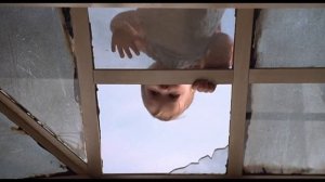 Младенец на прогулке (1994 ) - Люблю выглядеть изящно...)))