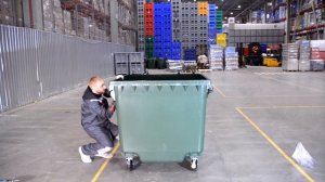 Легкая сборка мусорного контейнера 1100л. Понадобится только шуруповёрт!