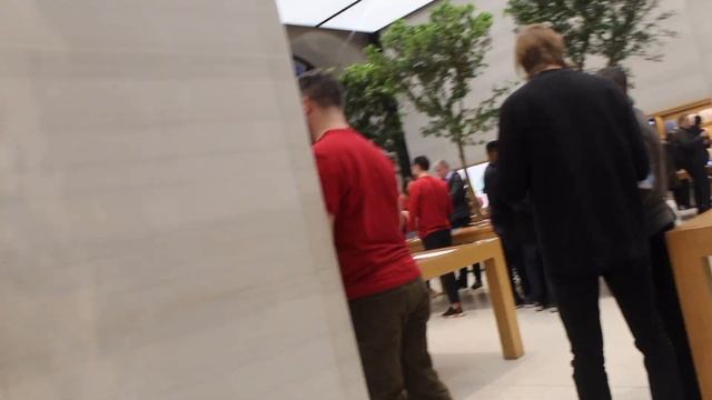 Apple Store Alarm Public Prank ( WE GOT CAUGHT !!! )