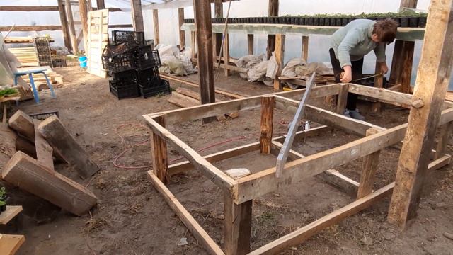 Крутим стеллажи дальше смотреть онлайн