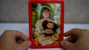 Магнит на холодильник и фоторамка.