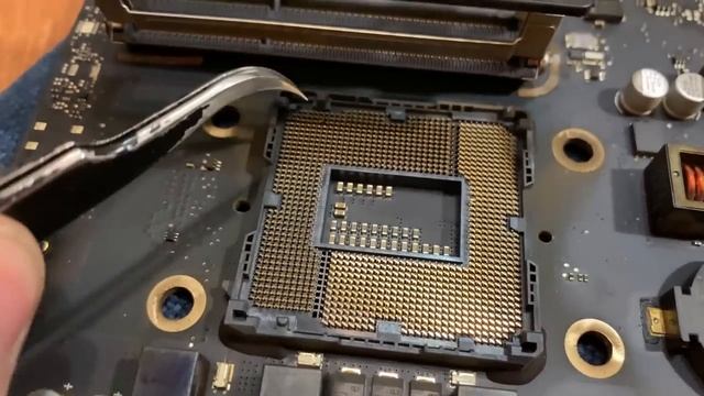 iMac 27 A1419 Late 2013 сломанный контакт сокета процессора смотреть онлайн