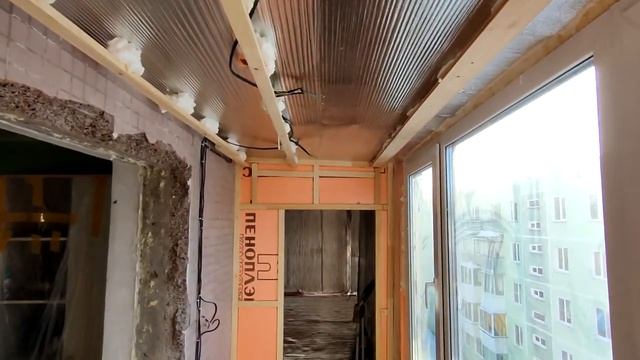 Объединение лоджии с квартирой и разделение на два помещения. Гардероб и кабинет на одной лоджии. смотреть онлайн