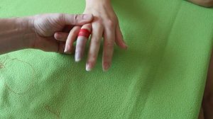 Как снять кольцо с опухшего пальца / How to remove a ring from swollen finger