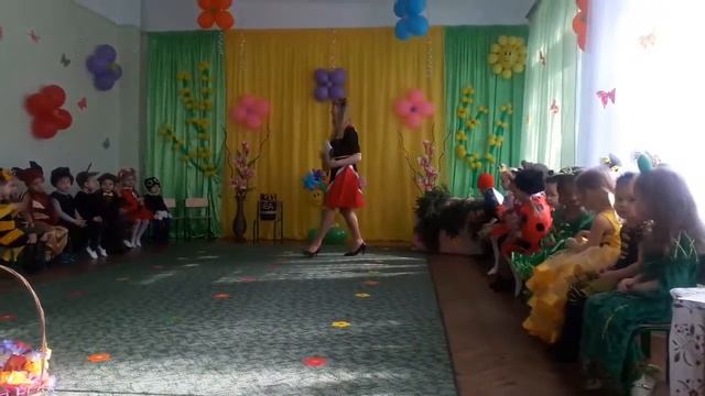 Утренник весны!!! 8 Марта! Садик праздник детства! Часть 2 Влог смотреть онлайн