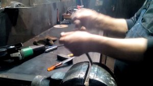 Заплетаю трос ,режу болгаркой.  63