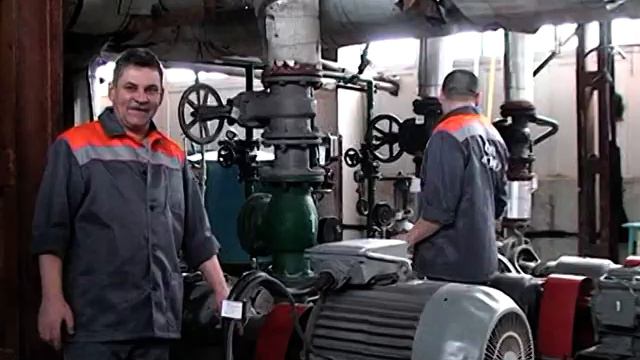 Службы разные нужны, службы разные важны. смотреть онлайн