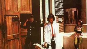 GARY MOORE - PARISIENNE WALKWAYS