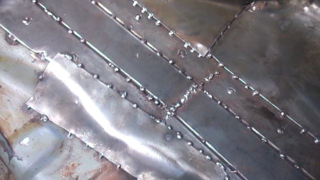 Митсубиси галант-Ремонт заднего лонжерона и крепления задней балки. смотреть онлайн