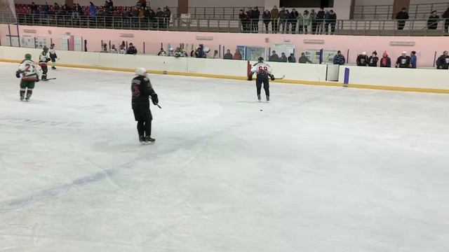 Турнир среди команд ветеранов в г. Кукмор посвященный дню народного единства. смотреть онлайн