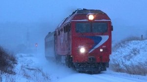 ТЭП70БС-073 с пригородным поездом Воткинск - Ижевск и приветливой бригадой