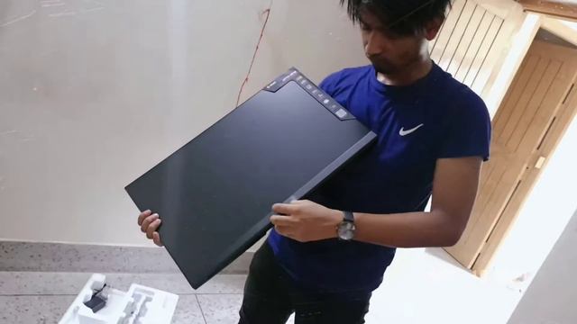 MSI Optix G242 24" 144 Hz 1ms FHD eSports G-Sync Gaming Monitor Unboxing. смотреть онлайн