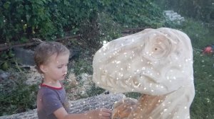 Александр Ивченко, скульптура бензопилой, Ти Рекс