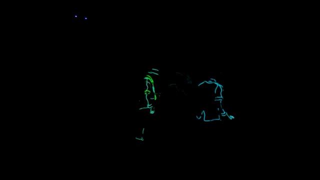 Ресторан ала тоо лазер шоу смотреть онлайн