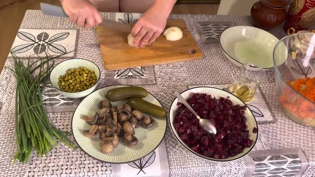 Один из 20-ти рецептов винегрета,которые готовили на Руси!