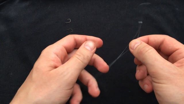 Как привязать два крючка к леске, поводку. How to tie two hooks.