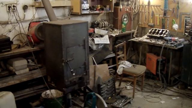 Чистка буржуйки от сажи смотреть онлайн