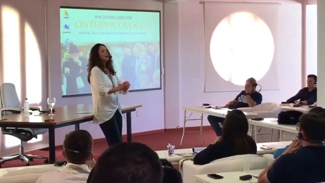 Психология порядка рождения (лекция на Итальянском языке) смотреть онлайн