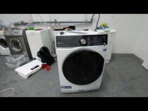 Стирально-сушильная машина Electrolux не сушит.
