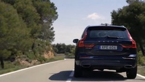 Mercedes GLC vs Volvo XC60