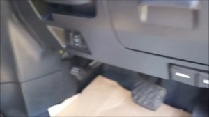 Nissan Serena Hybrid (Ниссан Серена гибрид)