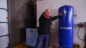 Винтовой компрессор для небольшого производства COMARO XB