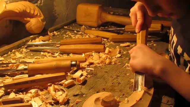 Резьба по дереву .Ученик Христа. смотреть онлайн