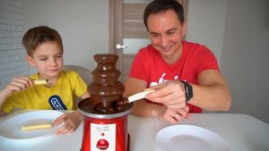 Челлендж Шоколадный фонтан от Mark Life - Пробуем вкусную и невкусную еду!