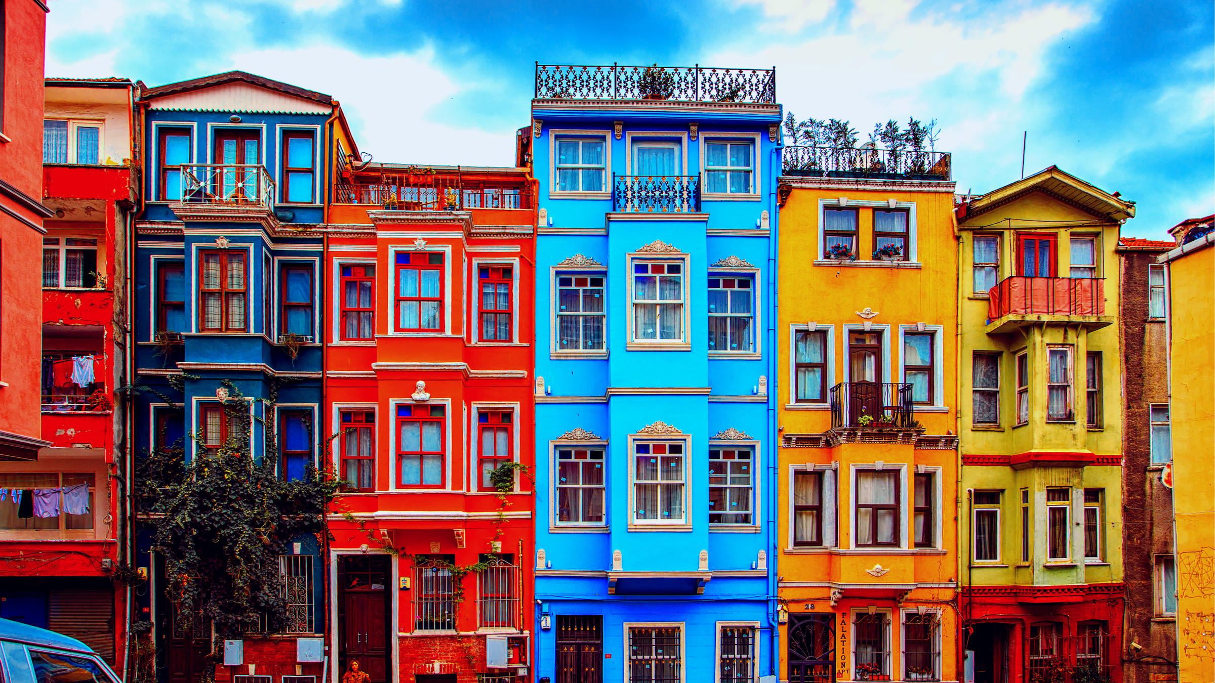 Район Балат в Стамбуле – цветные домики и красота в деталях ⛪ Железная церковь