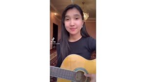 Ты знаешь мама он какой он не такой как все  Нурайым (cover) 🇰🇬