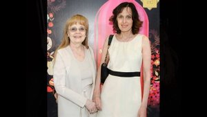 СТАЛА МАМОЙ В 56 ЛЕТ. МУЖ РЕЖИССЁР КОТОРОМУ 93 ГОДА. КАК ЖИВЁТ АКТРИСА НАТАЛЬЯ БЕЛОХВОСТИКОВА СЕЙЧА