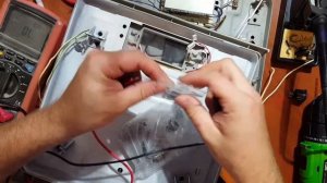 Как устроены электронные напольные весы. Ремонт напольных весов. Весы не включаются Cameron bfs-333