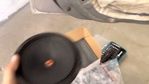 Замена/установка) штатной акустики/динамиков) Хендай акцент на динамики  DL Audio Raven 165