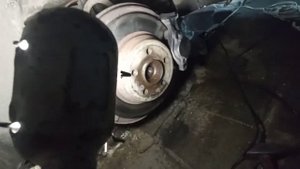 Замена пыльника заднего шруса Mercedes w220