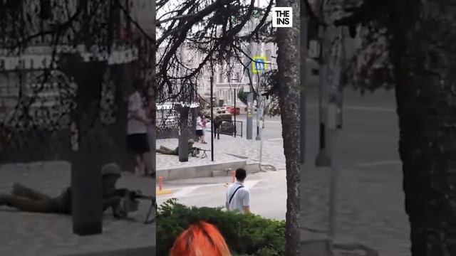 что......... дайте жить спокойно пжлст смотреть онлайн