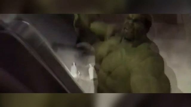 Халкбастер VS Космодесантник [Warhammer 40000] смотреть онлайн