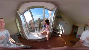 360 градусов видео: моем окна в высотке.