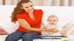 Во сколько месяцев обычно начинают сидеть девочки?