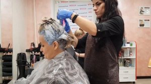 Окрашивание волос. Из отросшего мелирования в жемчужный блонд