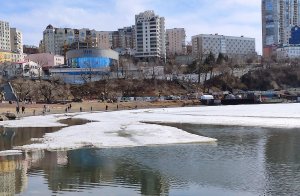 Спортивная гавань в марте. Владивосток