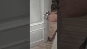 Молочный зуб. Как вырвать молочный зуб. Что делать, если мешает молочный зуб.