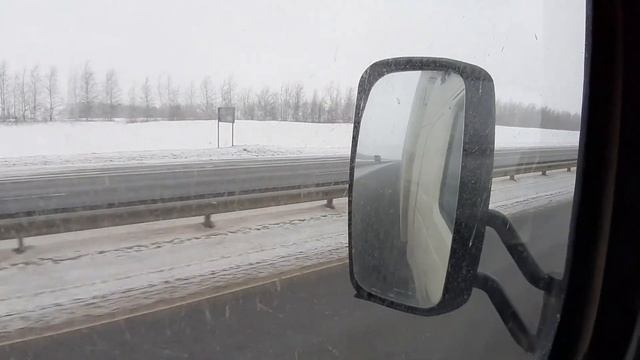 VOLVO FH12: Еду с Ростова в Подольск и обратно....Пропала зарядка...
