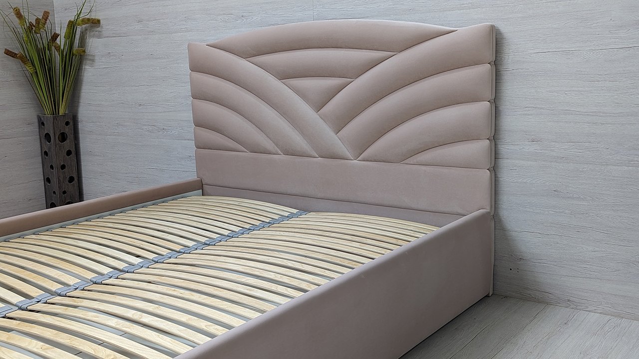 Двуспальная кровать для взрослых с ортопедическим основанием. Модель Ирис