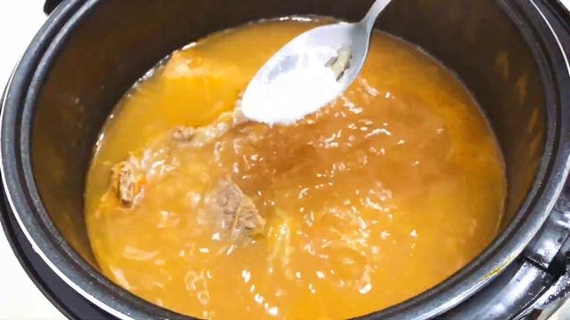 ЯРКИЙ красный БОРЩ в мультиварке! рецепт для ленивых! Russian soup borscht смотреть онлайн