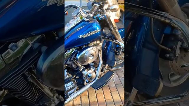 немного вибрации Harley Davidson и бархатный звук 88 twin cam