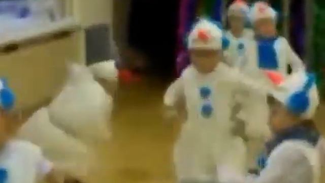 Snegovik rvet tancpol.360 смотреть онлайн