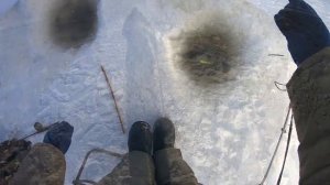 Рыбу поймал, но осадок остался. Рыбалка зимой на Амуре
